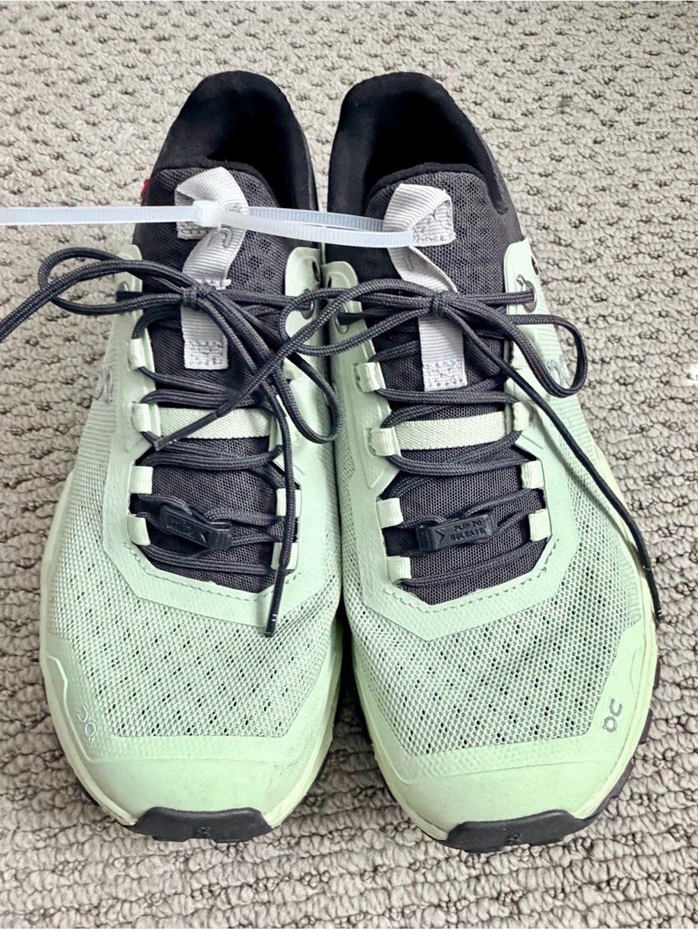 On - Cloudultra Vine / Meadow Running Shoes